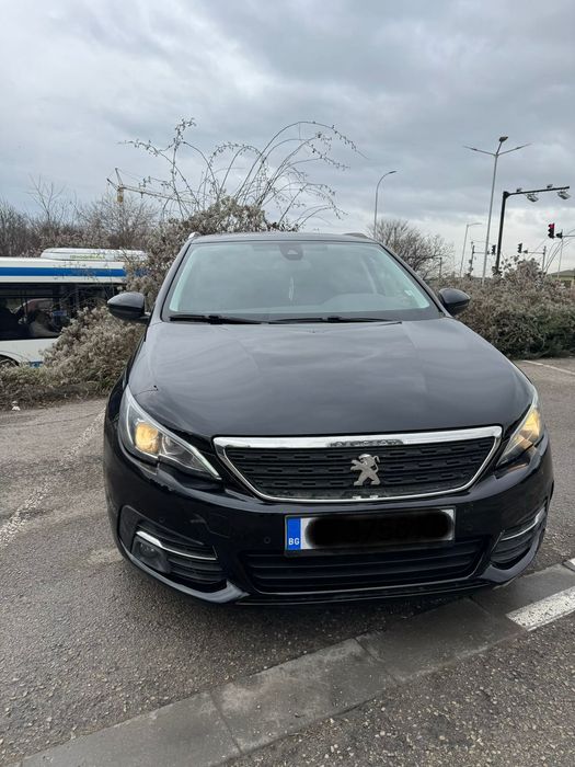 Продавам пежо 308