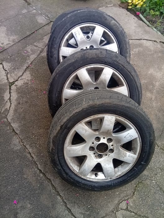 Vând jante aliaj de Volkswagen Transporter t5