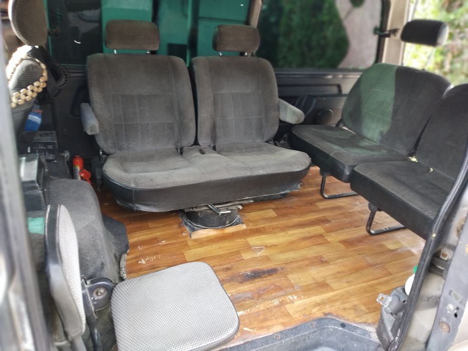 Минивэн семи местный