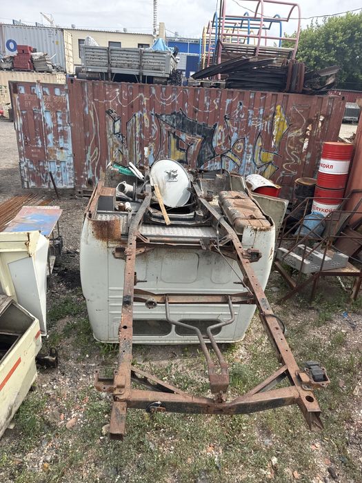 Кабина УАЗ с рамой