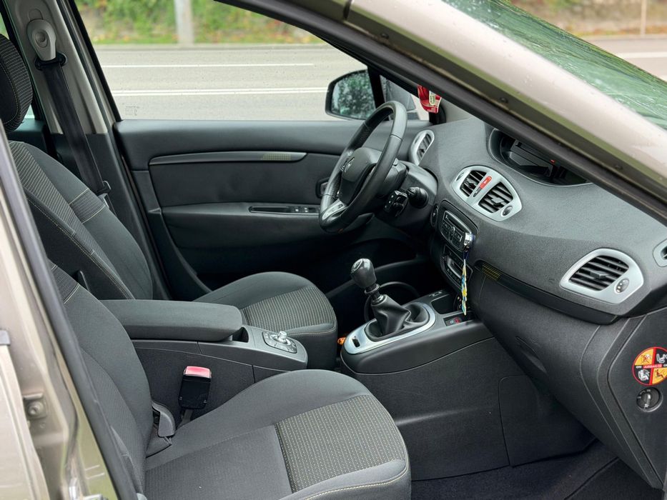 Renault Grand Scenic 2010