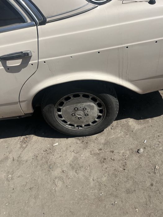 Диски в оригинале от 123-124 мерса