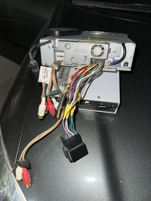 Магнитофон для автомобиля Pioneer 88 и процессор Masconi