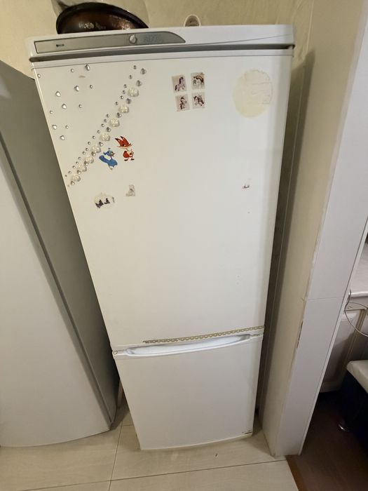 Продаю холодильник Stinol