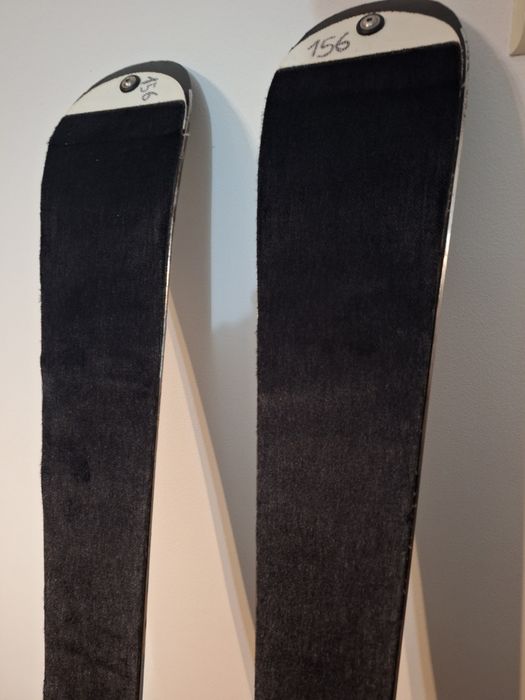 Vând schiuri de tură Völkl