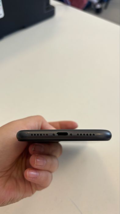 Iphone 11 , 128 gd