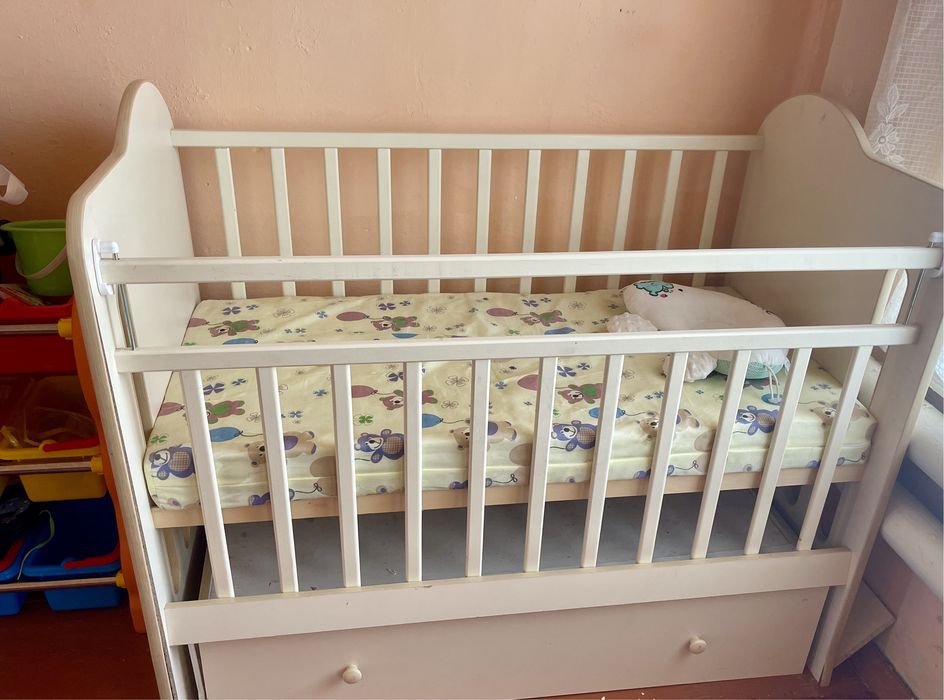 Срочно продам манеж