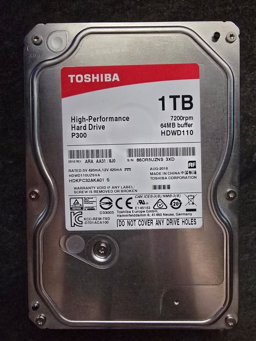 Жёсткий диск Toshiba 1тб