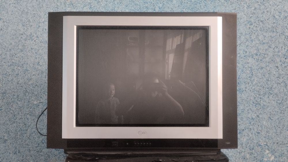 Televizor sotiladi LG