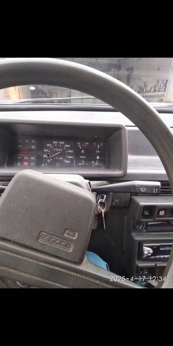 Ваз 2109 Спутник 1989 года с новыми запчастями на Двс, КПП и инструм.