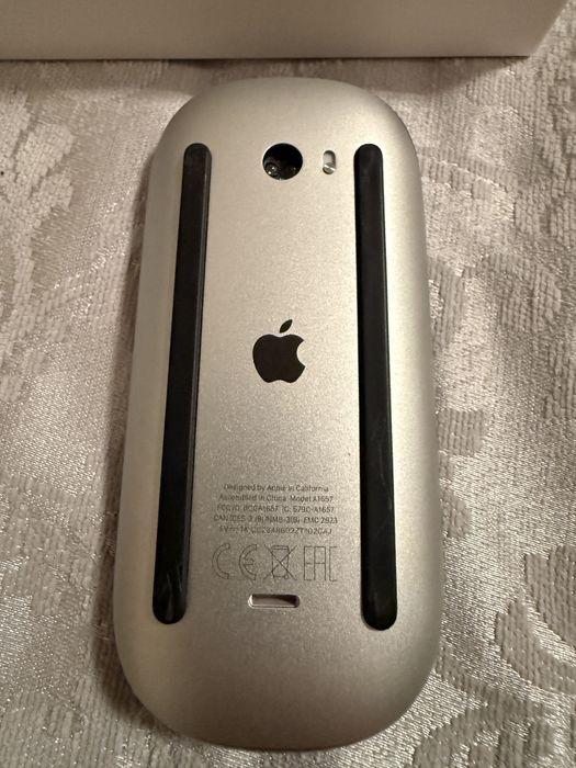 Tastatura apple cu touch ID si magic mouse