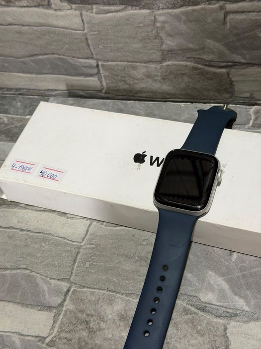 Часы Apple Watch SE 2 44MM