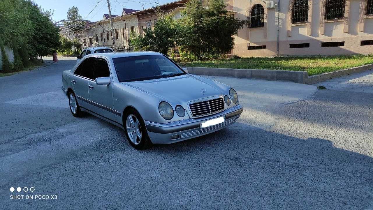 Мерседес w210 компрессор. Mercedes Benz c 200 1998 Furgon. Mercedes Benz c 200 1998 Furgon PNG.