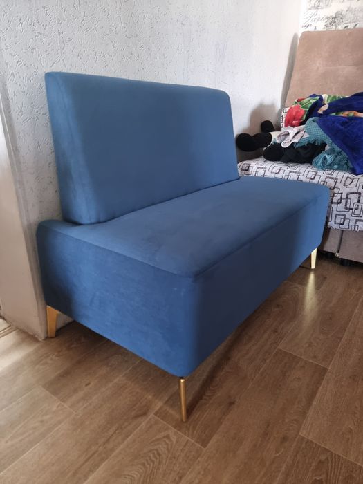 Диваны для офиса , для магазина