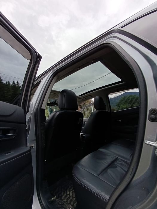 Vând Mitsubishi, stare foarte bună