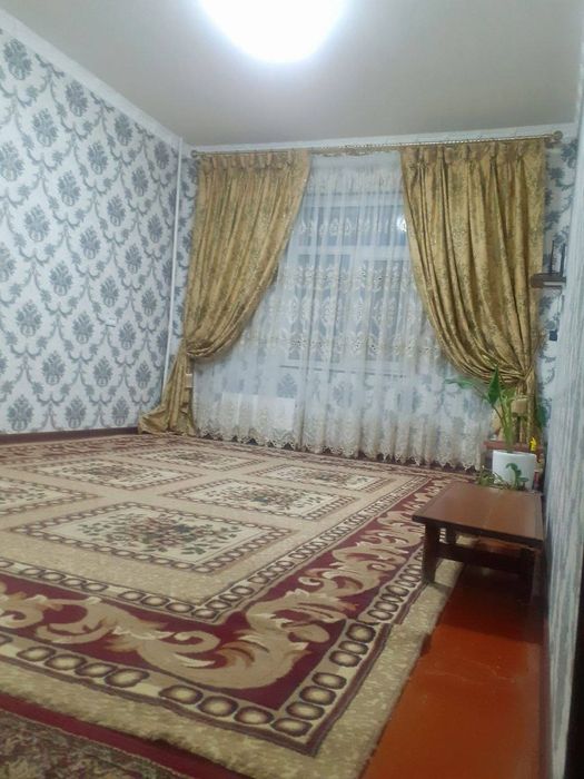 Tezda 6 xonali 8 etajda uy sotladi