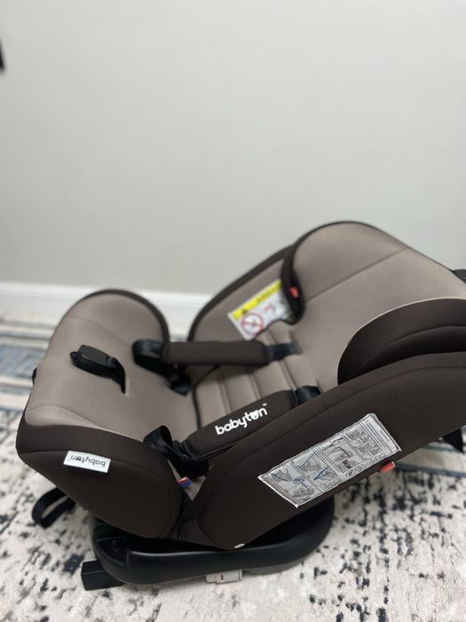 Автокресло продам