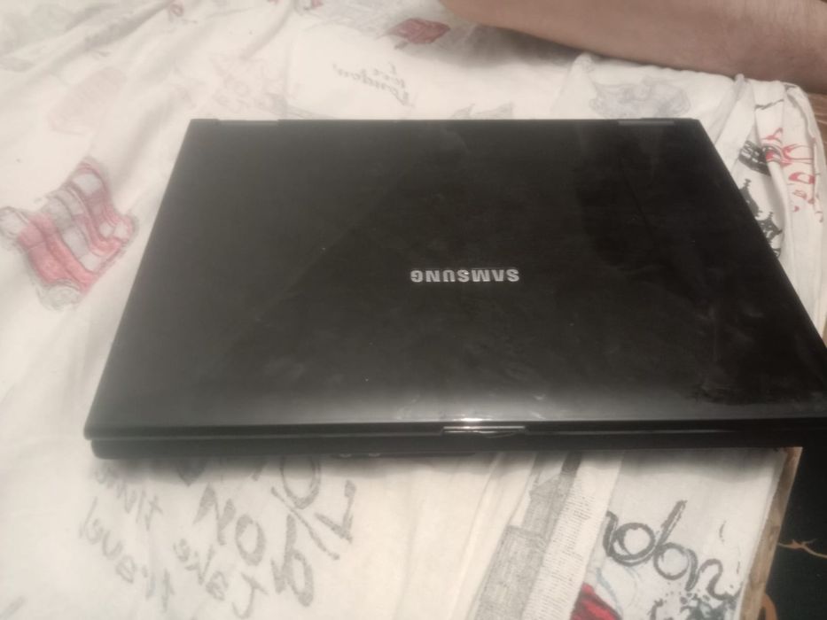 Ноутбук Самсунг б/у