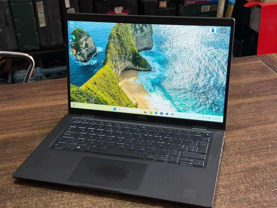 Лаптоп Dell latitude 7420