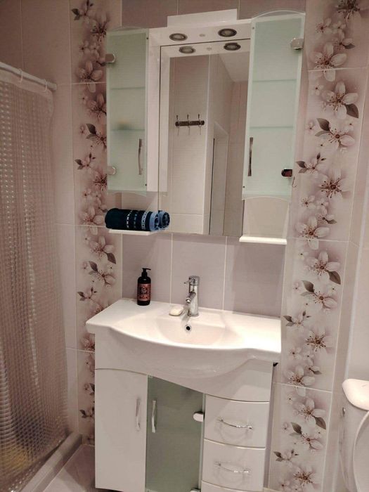 Дава се под наем Двустаен апартамент в Варна, Център - 60 кв.м за 648.21 € - Снимка #6
