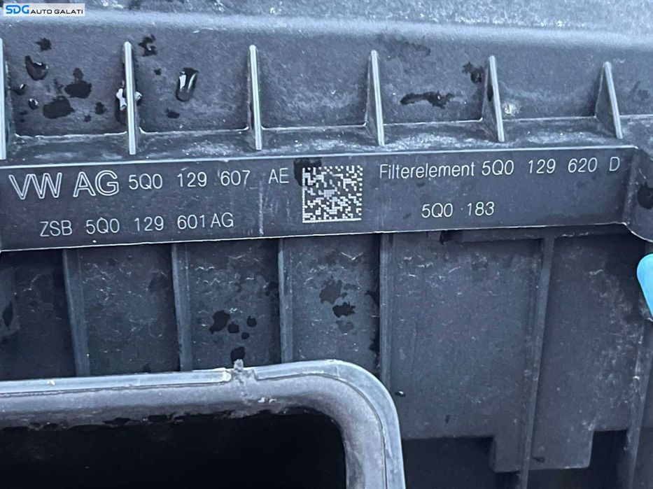 Carcasa Filtru Aer Volkswagen Golf 7 1.6 TDI 2013 - 2017 Cod 5Q0129607S 5Q0129620B 5Q0129601AA [M9867]
