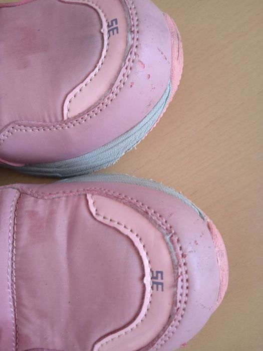 Продавам детски ботуши /апрески LCW