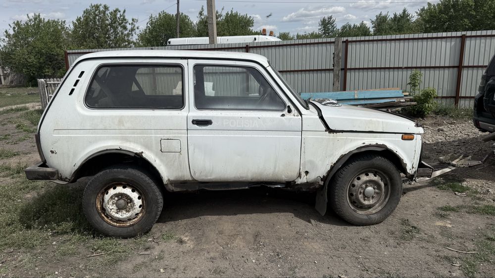 Продам ниву инжекторную