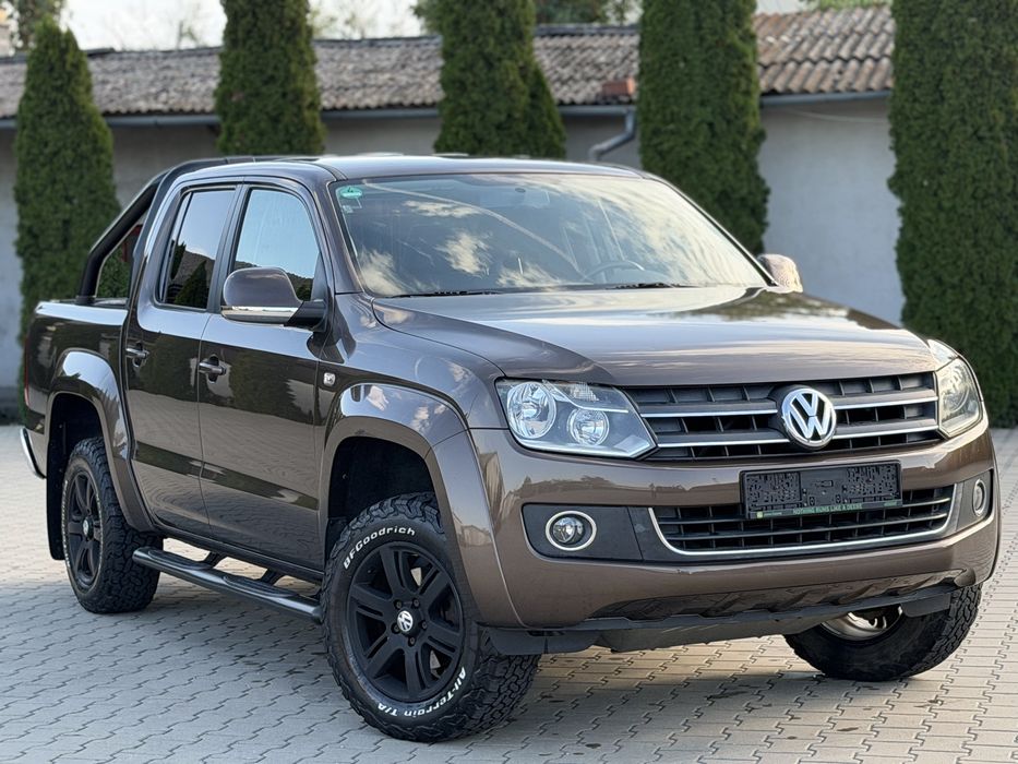 VOLKSWAGEN Amarok
