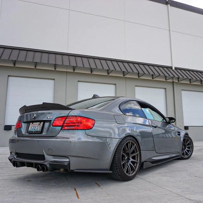 Eleron Lip  BMW PSM M4 G60 F10 F30 E90 E92 E93 F32 F36 G20 G30 E60