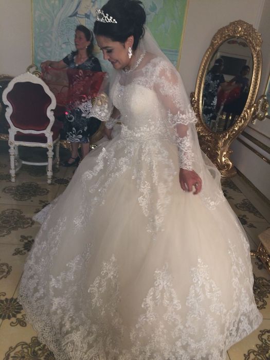 Платье проктический новая одевала один раз