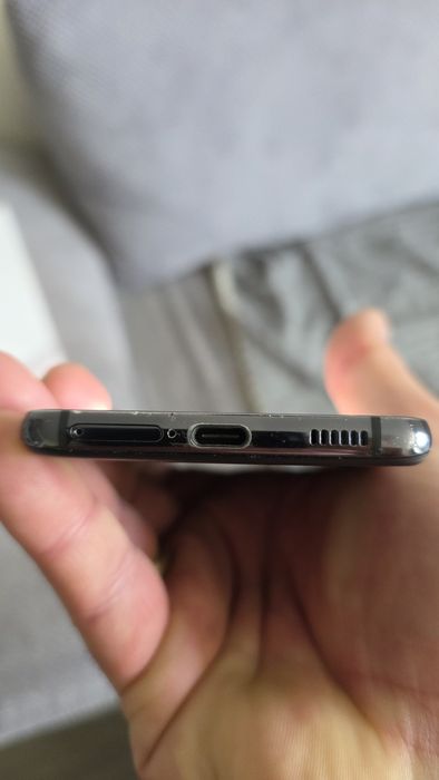 Samsung S21 ( за части)
