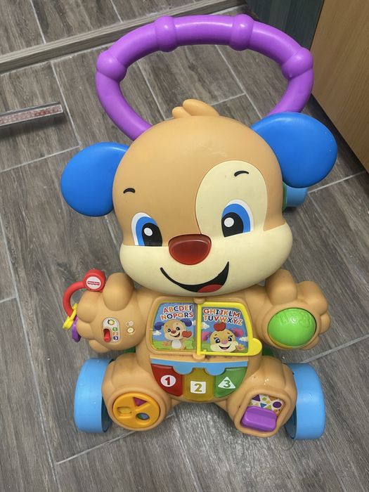 Antemergator cu activități Fisher Price