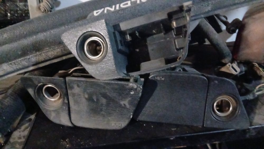 Запчасти на тайота калдина