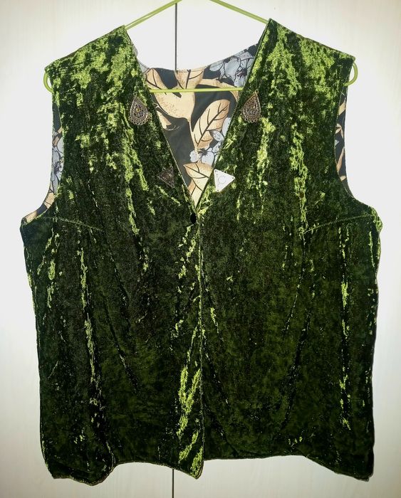 Камзол казахский с декорированием