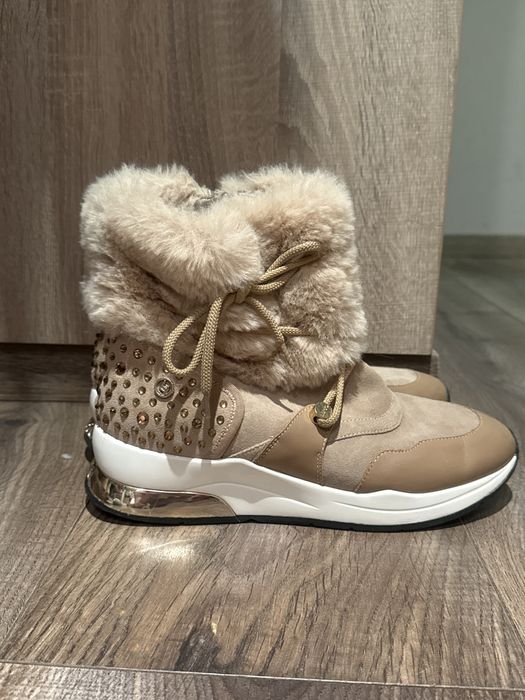 Liu•Jo дамски боти 41 номер  бежови