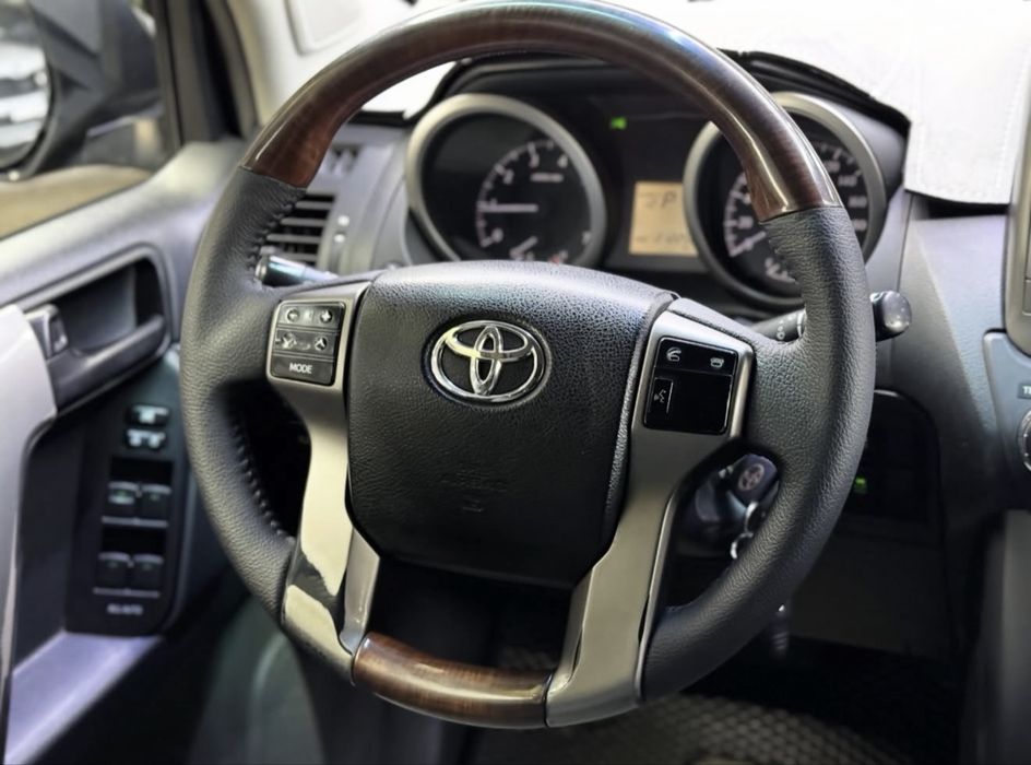 Продам Toyoto LandCruiser Prado