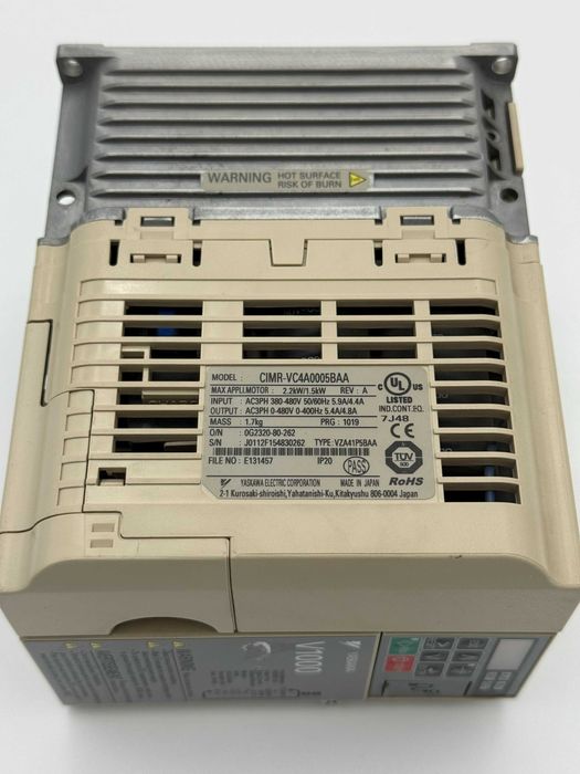 Inverter Yaskawa  CIMR-VC4A0005BAA