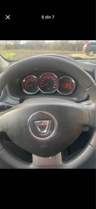 Dacia Logan 1.2 benzină – 2013 – economică și întreținută