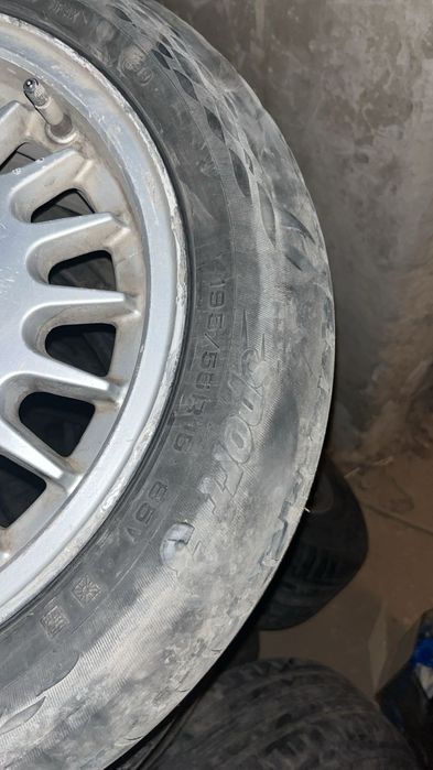 Продам летнюю резину
