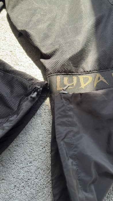 Чисто нов много рядък карго екип Luda