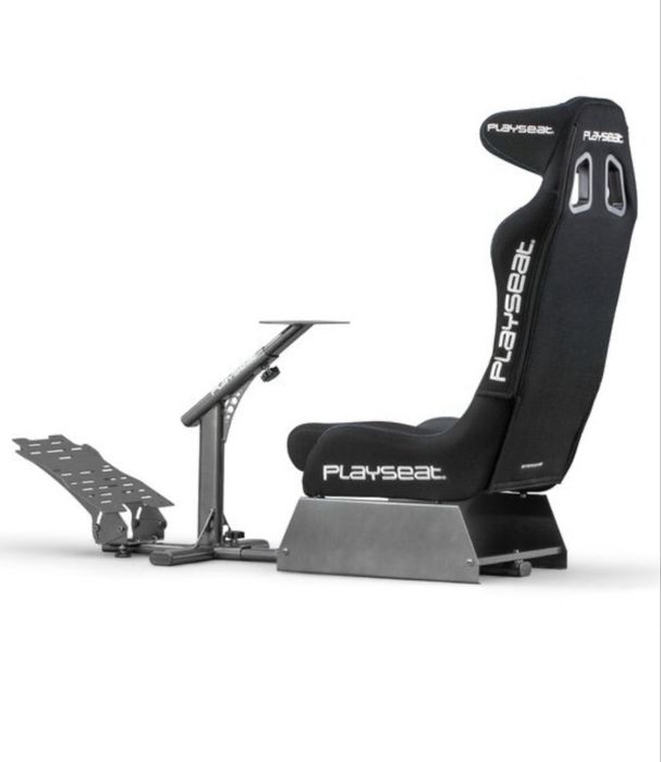 Vând simulator Playseat evo pro g29