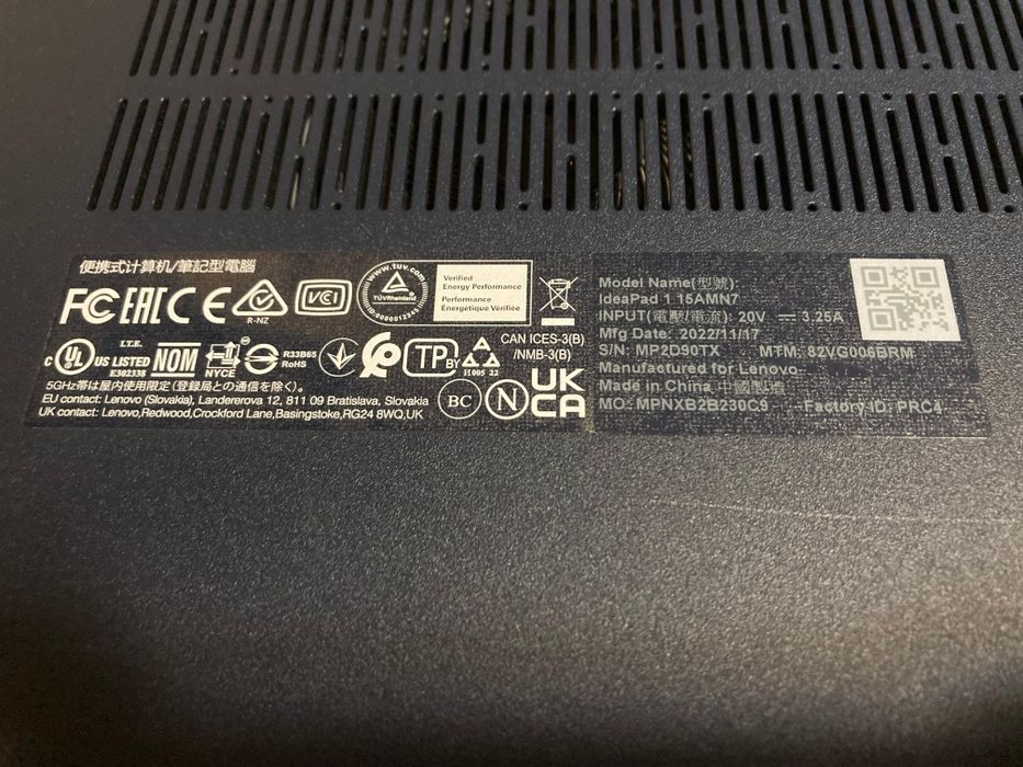 Laptop Lenovo Ryzen 3 7320u, 8GB Ram