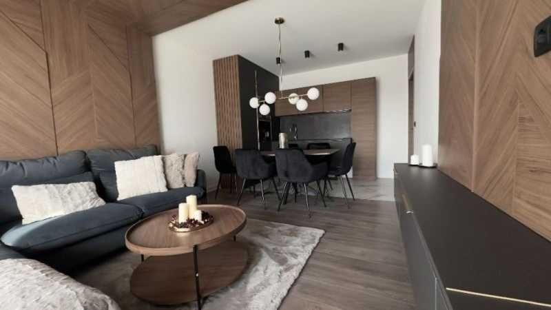 Двустаен апартамент под наем ж.к. Изток