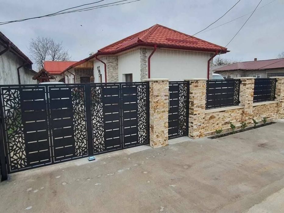 Porti din tabla decupata