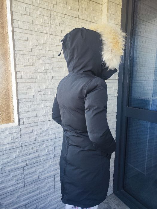 Продавам зимно дамско яке