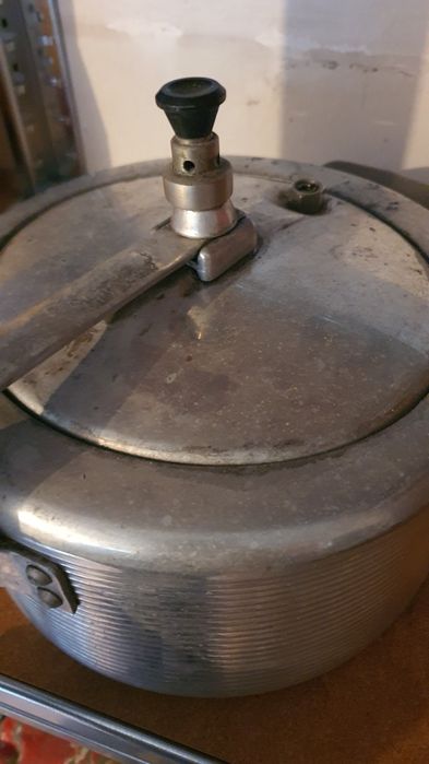 Скороварка советская . 4,5л