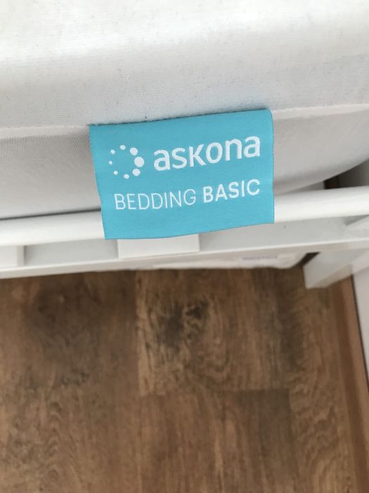 Двухспальнаяя крвать