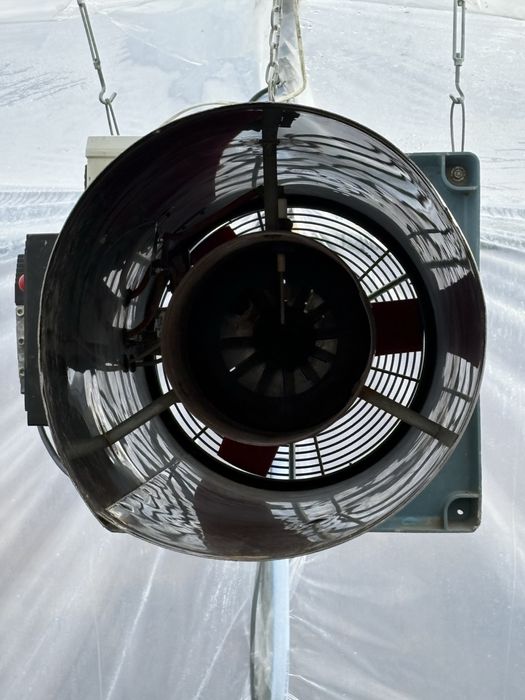 Vând sau schimb suflantă profesională / 2 bucati