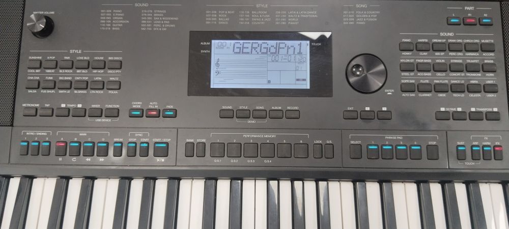 Продам синтезатор Mideli AKA- 603
