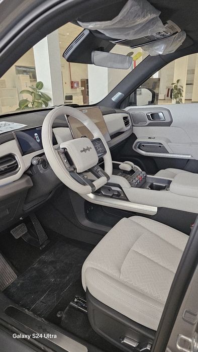 Leopard3 Ultra 4WD Titanium